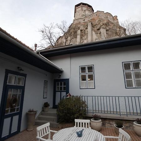 Ister Guesthouse Esztergom Exteriör bild
