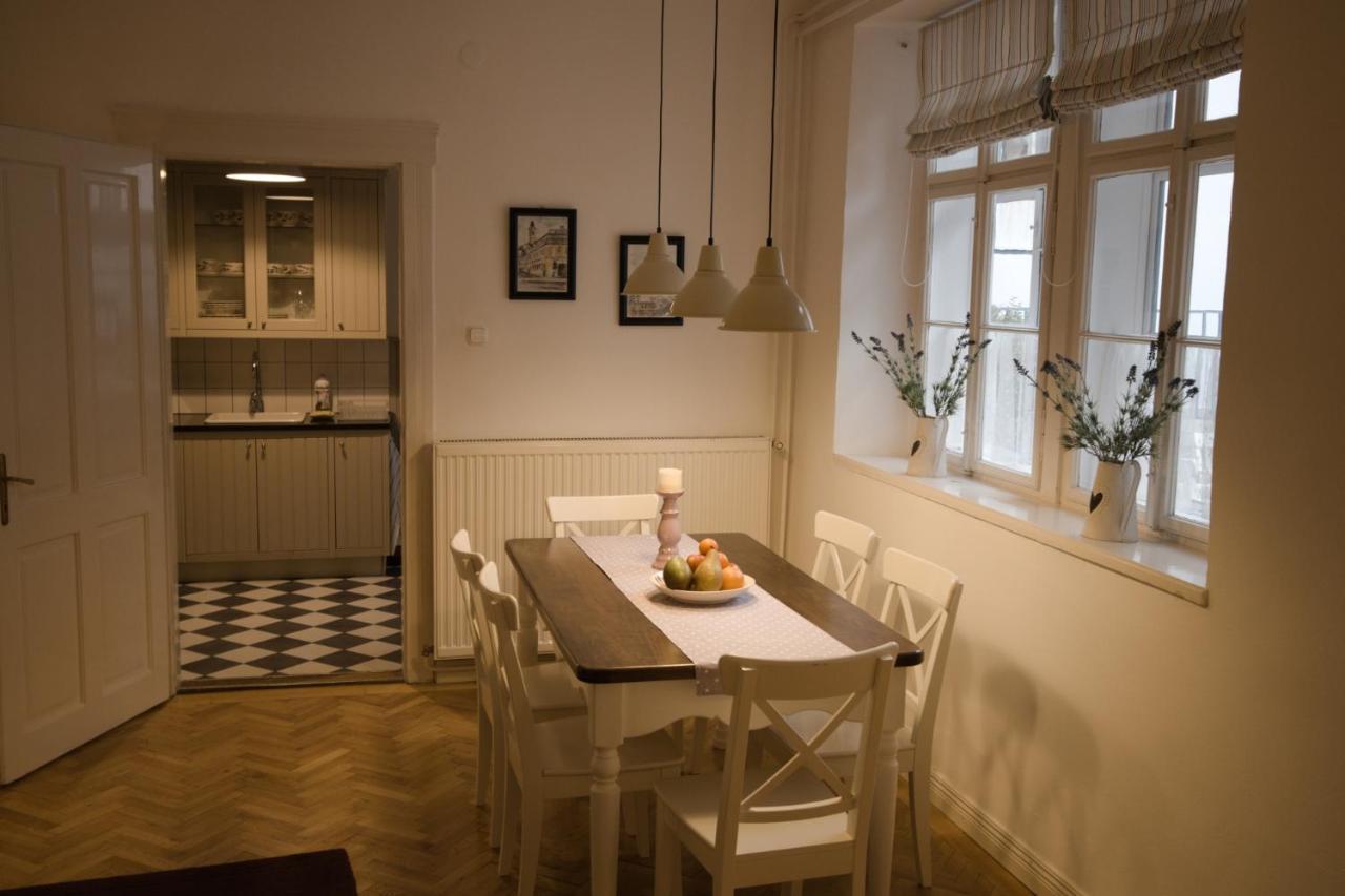 Ister Guesthouse Esztergom Exteriör bild